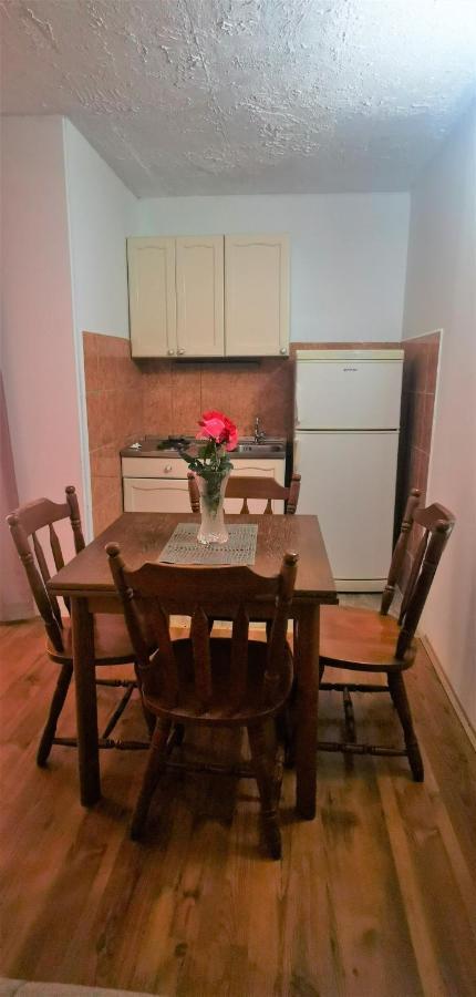 Divic Apartment *