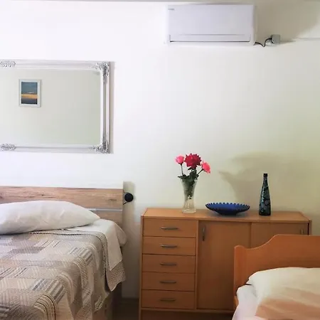 Apartmani Divic Drvenik  Exterior photo