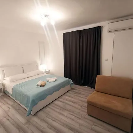 Apartmani Divic Drvenik  Exterior photo